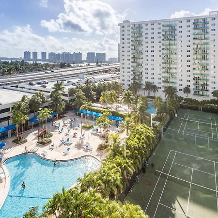 Luxury Miami Condos ไมอามีบีช ภายนอก รูปภาพ
