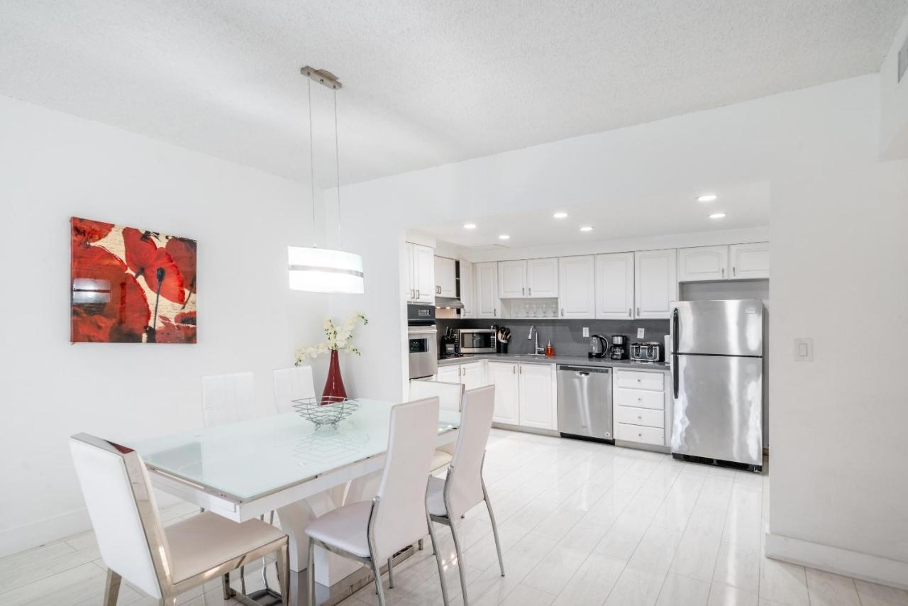 Luxury Miami Condos ไมอามีบีช ภายนอก รูปภาพ