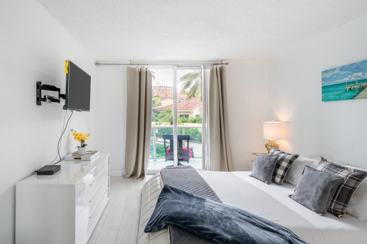 Luxury Miami Condos ไมอามีบีช ภายนอก รูปภาพ