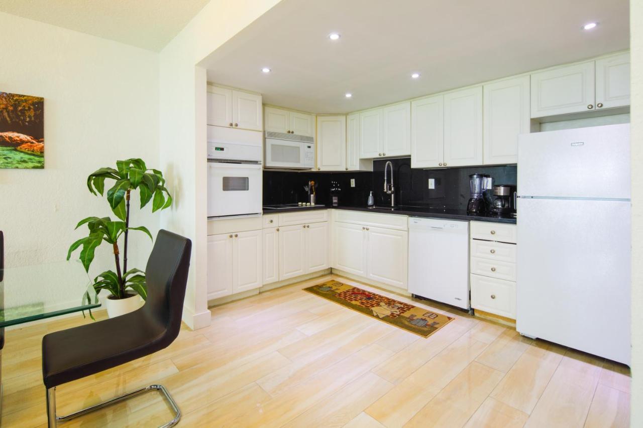 Luxury Miami Condos ไมอามีบีช ภายนอก รูปภาพ