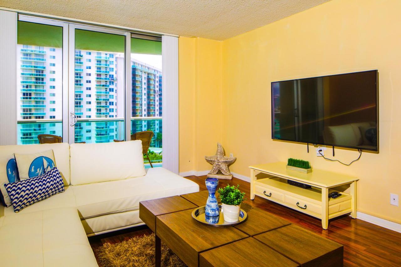 Luxury Miami Condos ไมอามีบีช ภายนอก รูปภาพ
