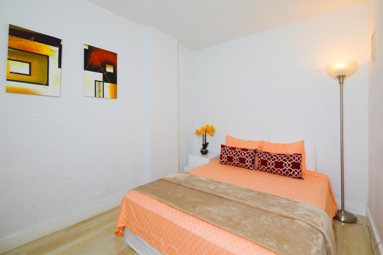 Luxury Miami Condos ไมอามีบีช ภายนอก รูปภาพ